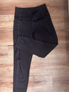 Girlfriend Collective compressive pocket leggings